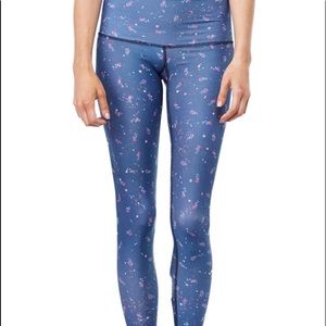 Teeki Pixie Rose Hot Pant Size Medium